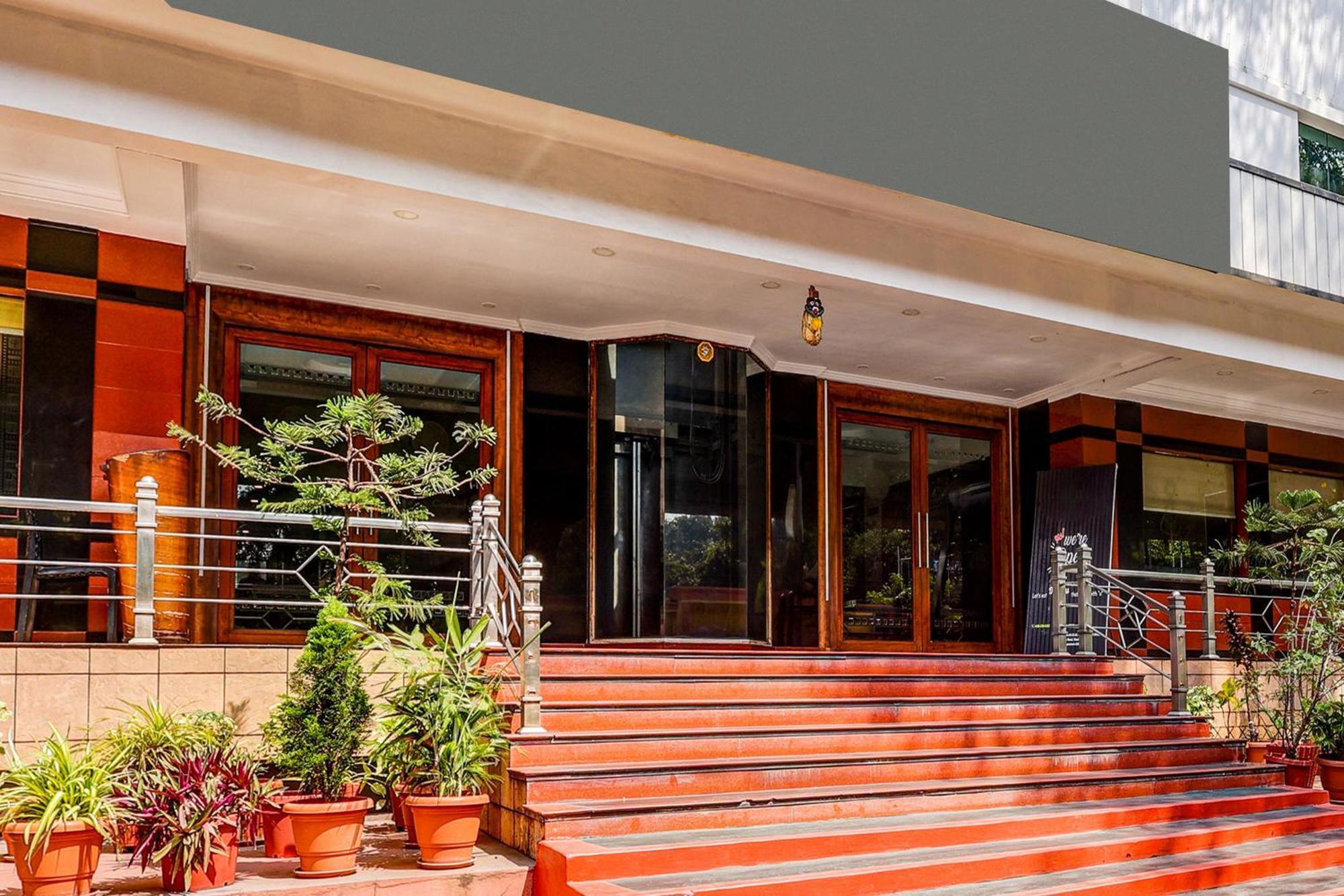 Townhouse Oak Vibe Vacation Hotels Visakhapatnam Buitenkant foto